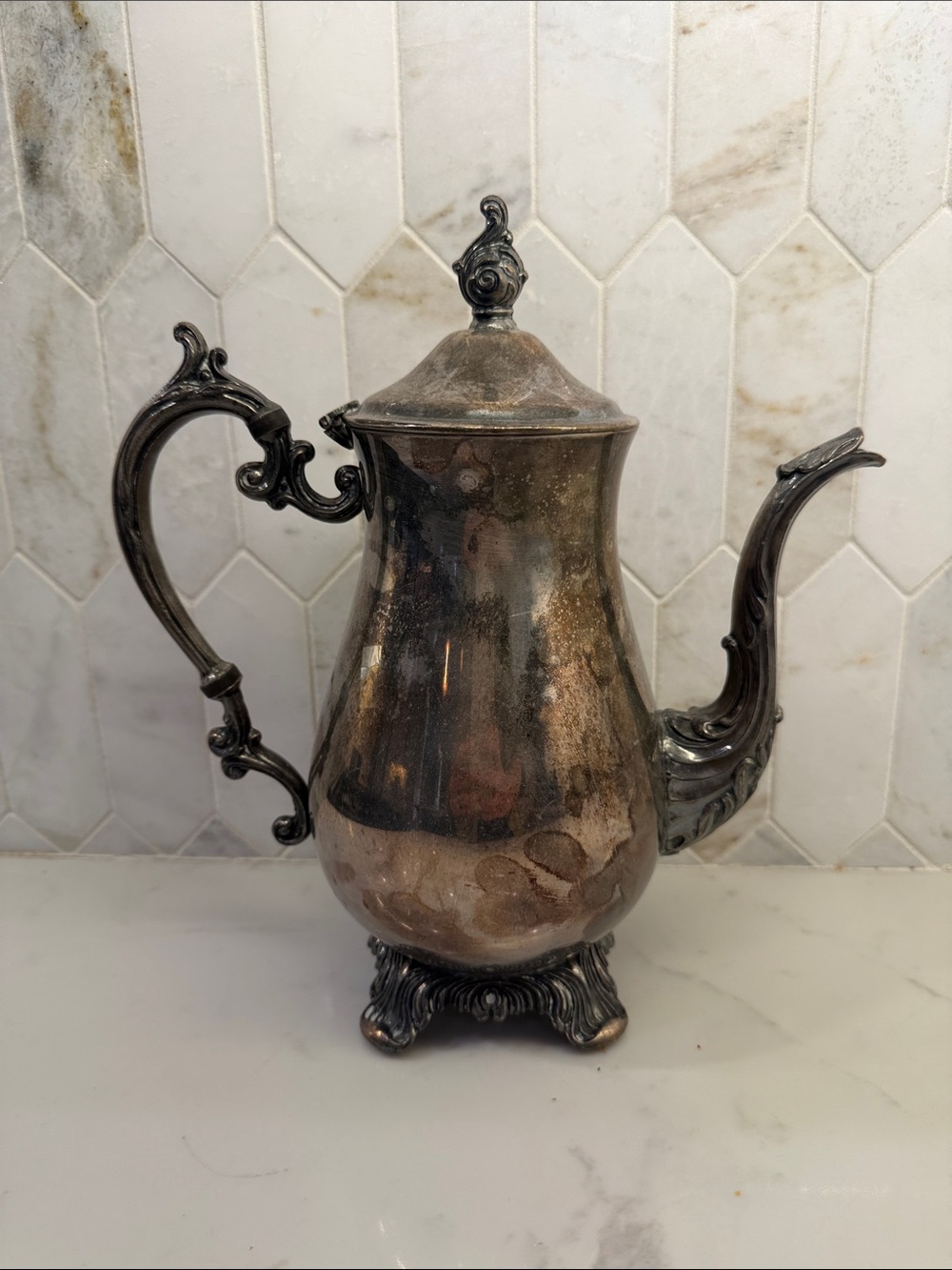 Fb rogers silver co tea pot antique - Picture 2 of 3